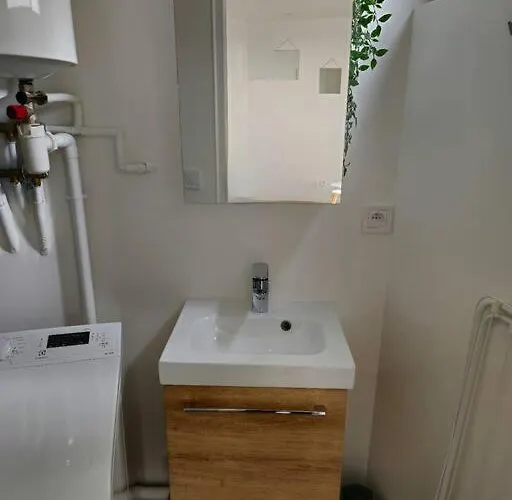 Le Castetnau - Securise - Proche Halles De